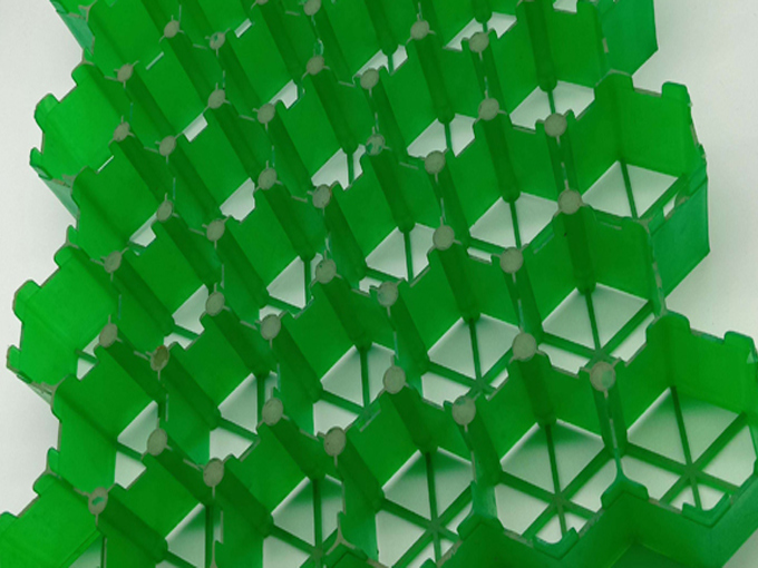 植草格在園林景觀設計中的應用技巧